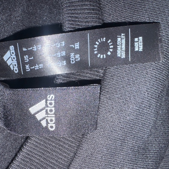 Adidas Classic Black Pullover Cropped Crewneck - Picture 5 of 5